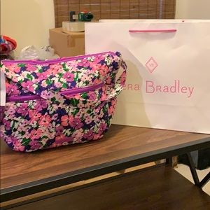 NEW!!! Vera Bradley messenger / shoulder bag!!!
